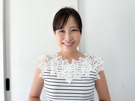 笑顔 女性 笑顔 女性 笑顔,スマイル,幸せの写真素材