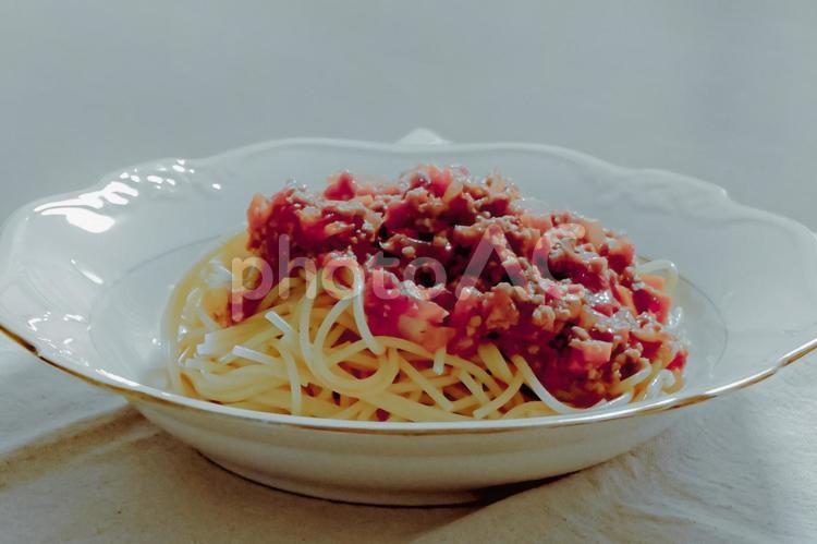 ミートスパゲッティ　横写真 ミートソース,パスタ,スパゲティの写真素材