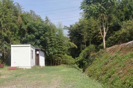 三木鉄道、埋まった切通し区間 三木鉄道、埋まった切通し区間 三木鉄道,廃線,廃線跡の写真素材