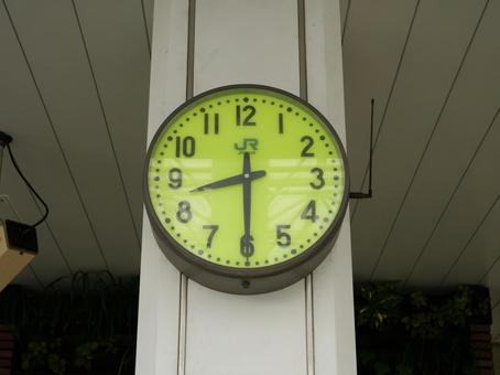 JR　時計 jr,駅,時計の写真素材