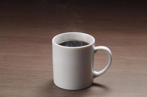ホットコーヒー ブレンドコーヒー ホットコーヒー ブレンドコーヒー ホットコーヒー,マグカップ,一人前の写真素材