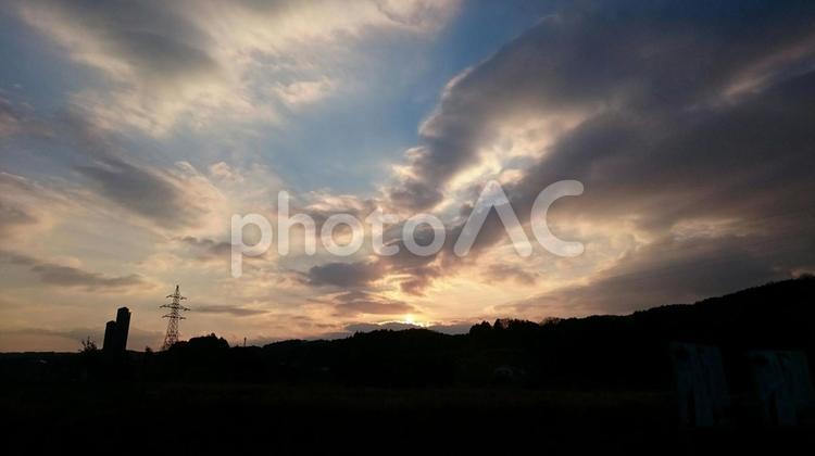 夕暮れ 日暮れ,暁,太陽の写真素材