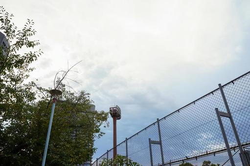 市民グラウンド フェンス 市民グラウンド フェンスの写真