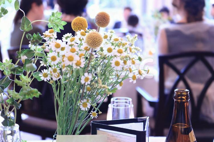 テーブルフラワー 結婚式,テーブルフラワー,花束の写真素材