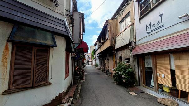 金沢の尾山神社付近の街並み 金沢の尾山神社付近の街並み 金沢,石川,北陸新幹線の写真素材