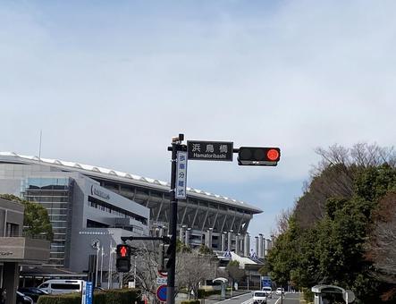 日産スタジアムへの道順 日産スタジアムへの道順 信号機,道路,ルートの写真素材