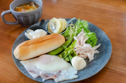 Western-style breakfast plate and soup, JPG