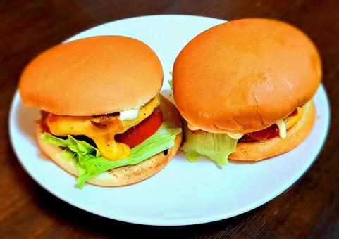 手作りハンバーガー 手作りハンバーガー ハンバーガー,パン,手作りの写真素材