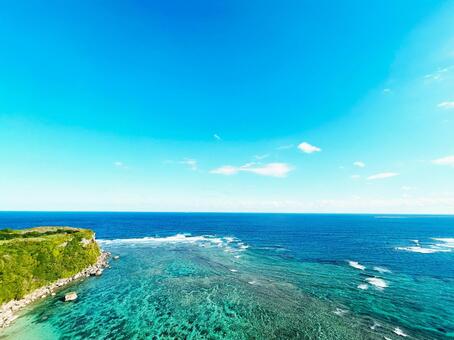 天気の良い日に見る海 青空,海,海岸の写真素材