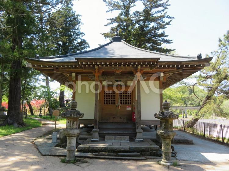 乙字ヶ滝公園滝見不動堂 滝見不動堂,滝見不動尊,乙字ヶ滝公園の写真素材