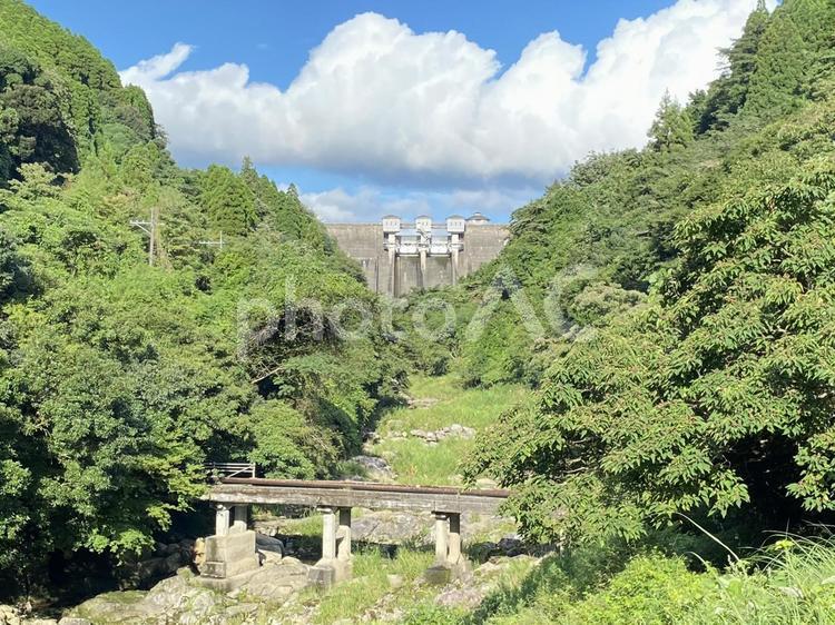 嘉瀬川下流から望む北山ダム　佐賀県 ダム,北山ダム,嘉瀬川の写真素材