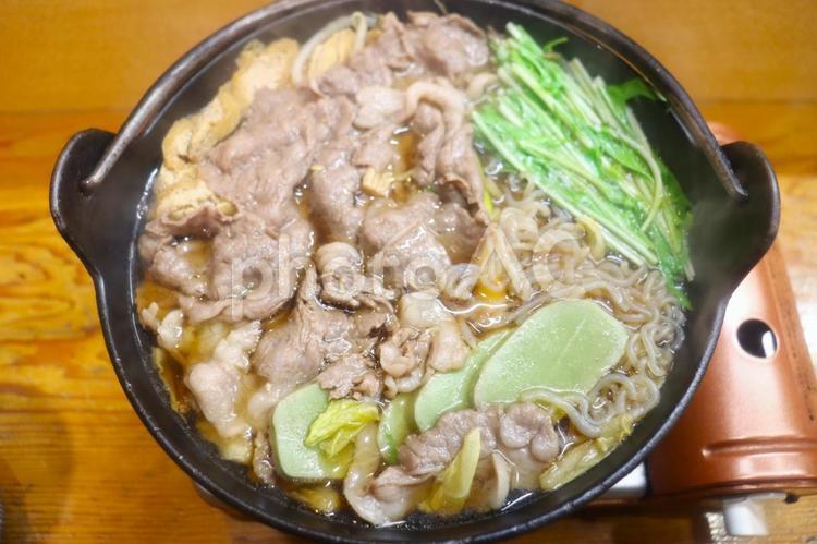冬にちゃんこ鍋、具だくさん大王！ ちゃんこ鍋,鍋,牛肉の写真素材