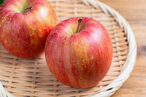 りんご 早生ふじ りんご 早生ふじ りんご,早生ふじ,林檎の写真素材