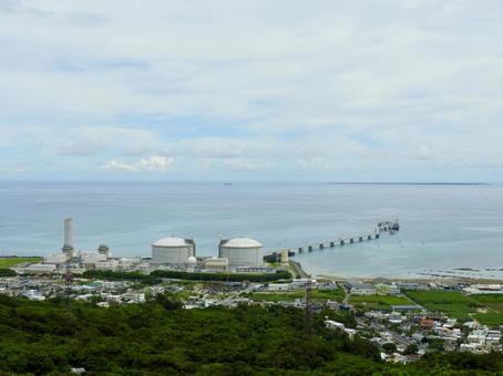 沖縄吉の浦火力発電所2 沖縄吉の浦火力発電所2の写真