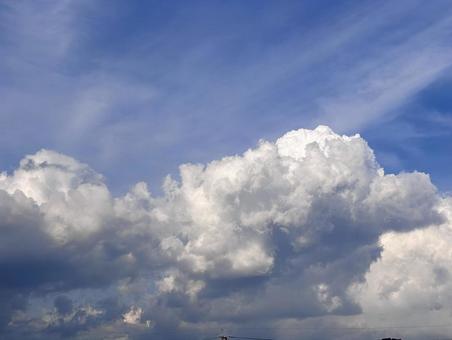 【空の写真】秋空 【空の写真】秋空 秋空,空,雲の写真素材