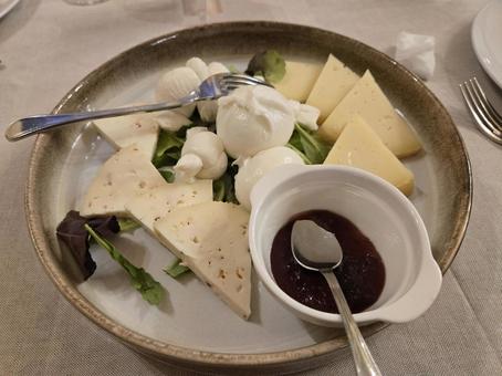 イタリア料理　チーズ　ジャム チーズ,前菜,オードブルの写真素材