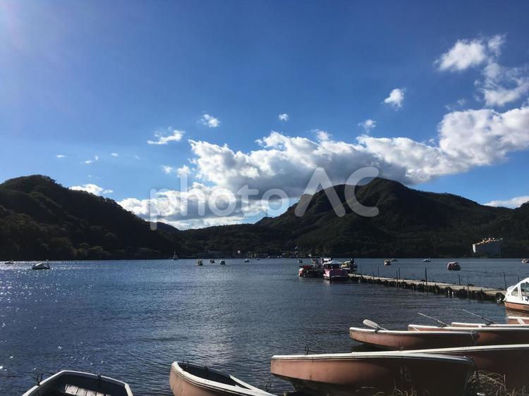 湖の風景 風景,湖,空の写真素材