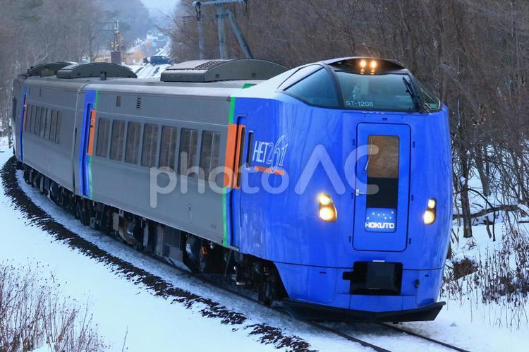 冬の朝のスーパー北斗 鉄道,列車,交通機関の写真素材