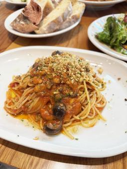 Tomato sauce pasta, JPG