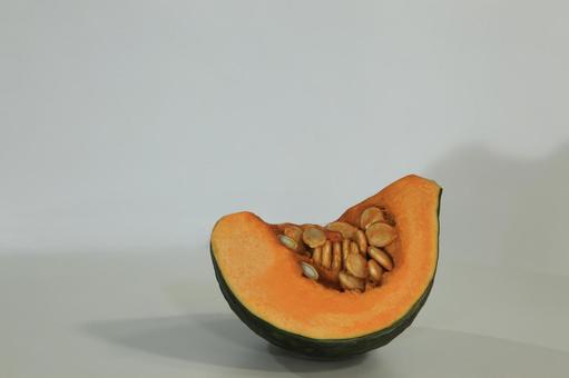 カットしたカボチャ カットしたカボチャ かぼちゃ,南瓜,野菜の写真素材