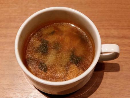 金山 パスタの付け合わせのスープ 金山,パスタ,付け合わせの写真素材