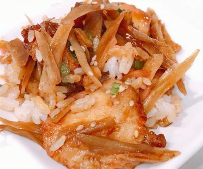 鶏ごぼうご飯 鶏ごぼうご飯,鶏ごぼう,混ぜご飯の写真素材