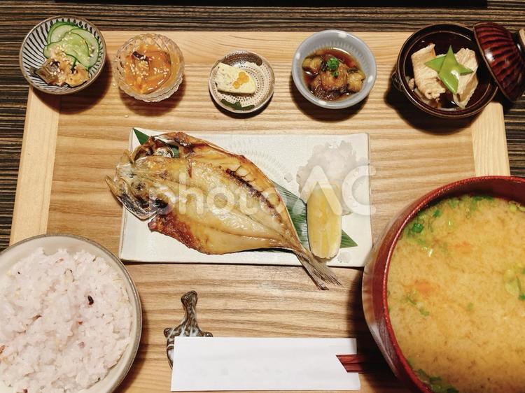 アジの開き干物定食 アジ,鯵,アジの開きの写真素材
