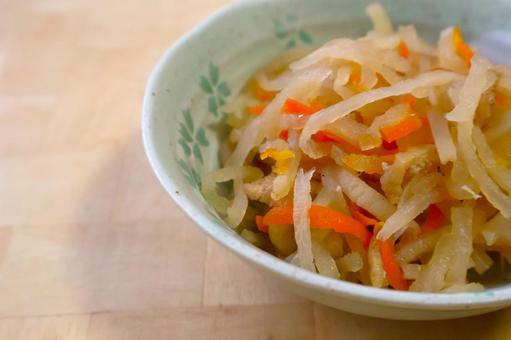 切り干し大根の煮物(おふくろの味・惣菜) 切り干し大根の煮物(おふくろの味・惣菜) 切り干し大根,切り干し大根の煮物,おふくろの味の写真素材