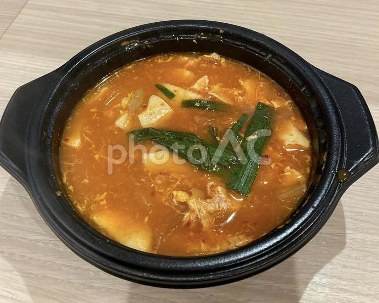 テイクアウトのスンドゥブ スンドゥブ,純豆腐,韓国料理の写真素材