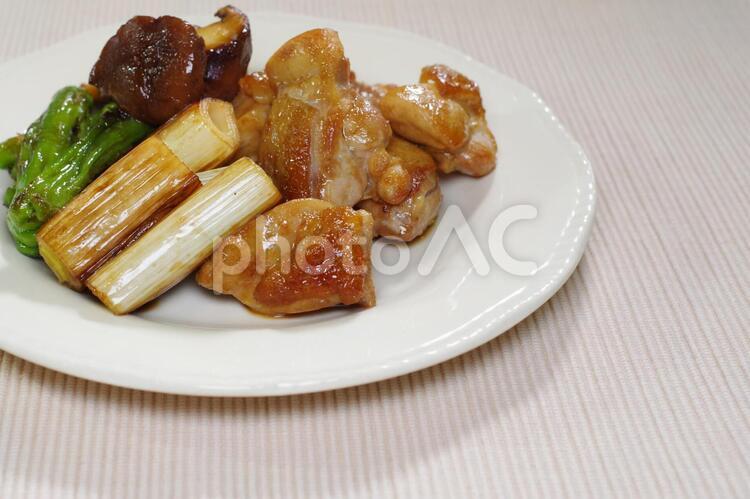 鶏肉と野菜の炒め物 炒め物,鶏肉,長ネギの写真素材