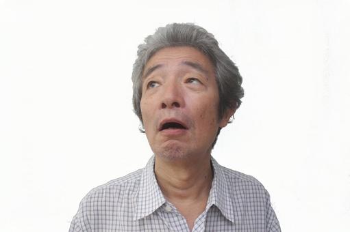 生活困窮シニア男性の写真