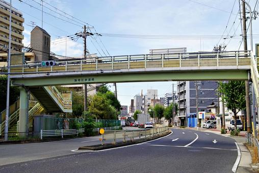 大阪市道九条梅田線海老江歩道橋付近の風景 海老江交差点,道路,大阪市道九条梅田線の写真素材