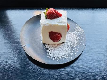 ショートケーキ ショートケーキ ショートケーキ,いちご,スイーツの写真素材