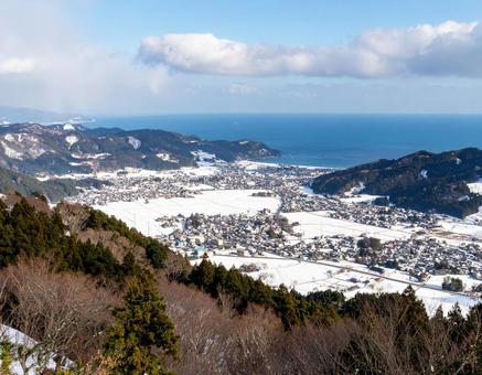 冬の雪の積もった町の風景03 冬の雪の積もった町の風景03の写真