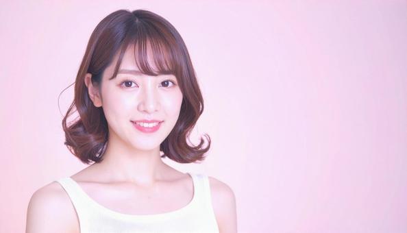ヘアスタイルモデル:ウェーブ ヘアスタイルモデル:ウェーブの写真