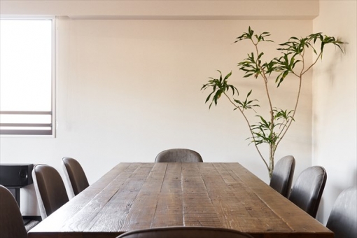 Wood table meeting room Wood table meeting room