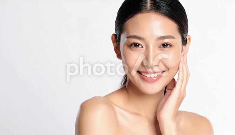 20代の若い日本人女性、陶器のような肌 美肌,トリートメント,ヘアケアの写真素材