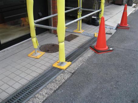 工事現場の足場 工事,足場,三角コーンの写真素材