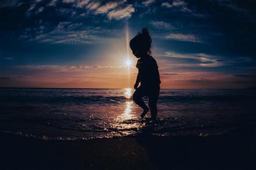 Children playing in the sea in film style, JPG Children playing in the sea in film style, JPG