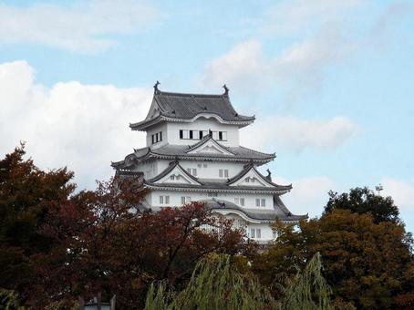 【風景写真】姫路城の風景 【風景写真】姫路城の風景 姫路城,天守閣,木造の写真素材