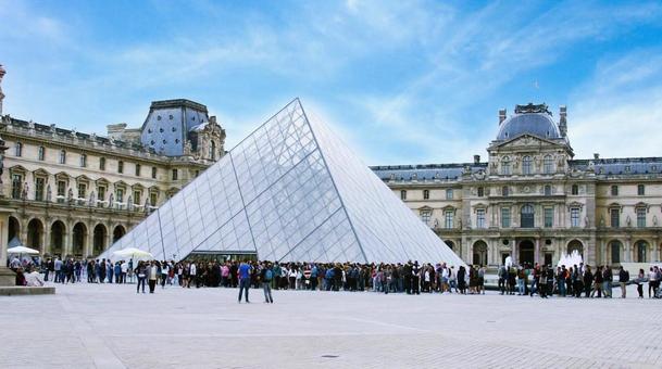 Louvre Museum, JPG