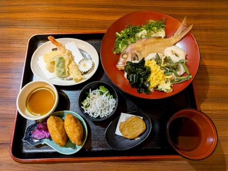 鯛そうめんと天ぷら 鯛そうめん,鯛素麺,鯛麺の写真素材