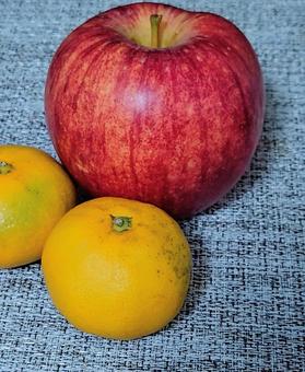 りんごとみかん りんごとみかんの写真