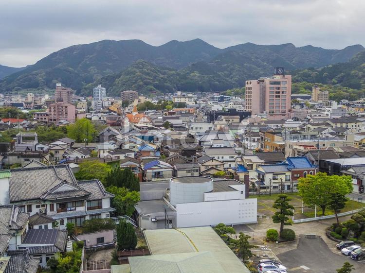 【佐賀県】嬉野温泉の街並み 嬉野温泉,温泉街,町並みの写真素材