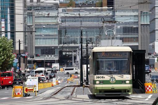 広島電鉄、新たに開業した駅前大橋ルート 広島電鉄、新たに開業した駅前大橋ルート 広島電鉄,駅前大橋ルート,新線の写真素材