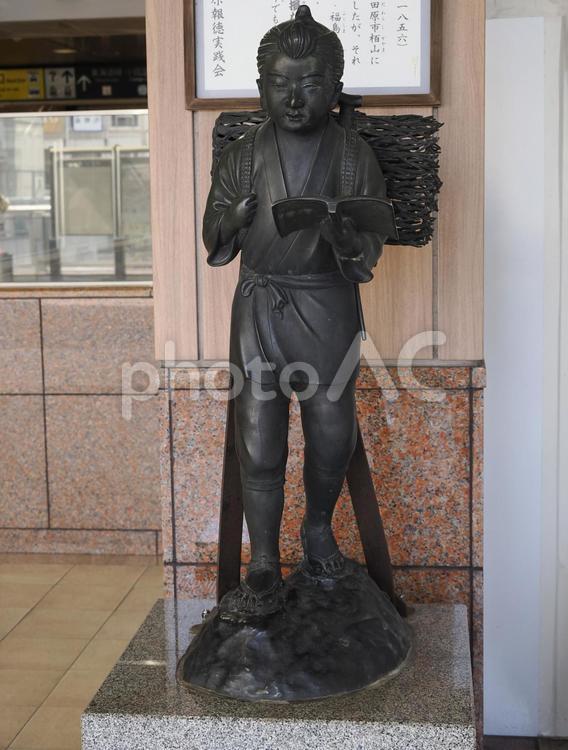 二宮金次郎像（二宮尊徳像） 二宮金次郎,二宮尊徳,像の写真素材