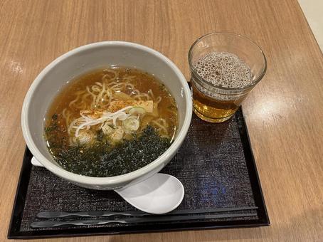 夜鳴きラーメン 夜鳴きラーメンの写真