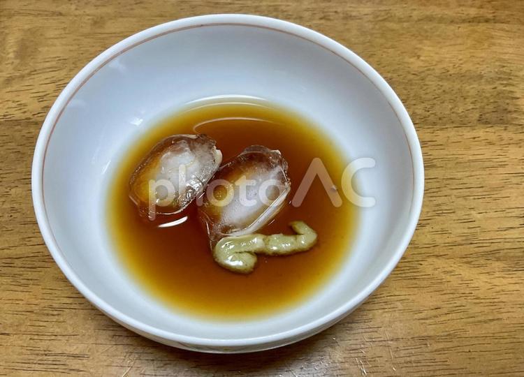 麺つゆとわさび 麺つゆ,わさび,氷の写真素材