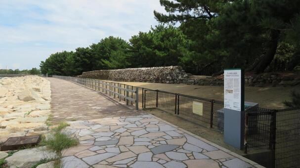 元寇防塁　復元　生の松原海岸 元寇防塁,石築地,蒙古襲来の写真素材