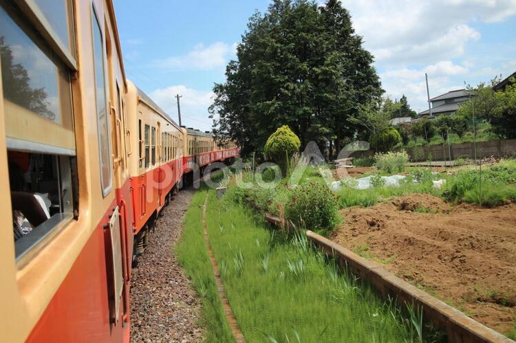 車窓からの景色 電車,車窓,田舎の写真素材